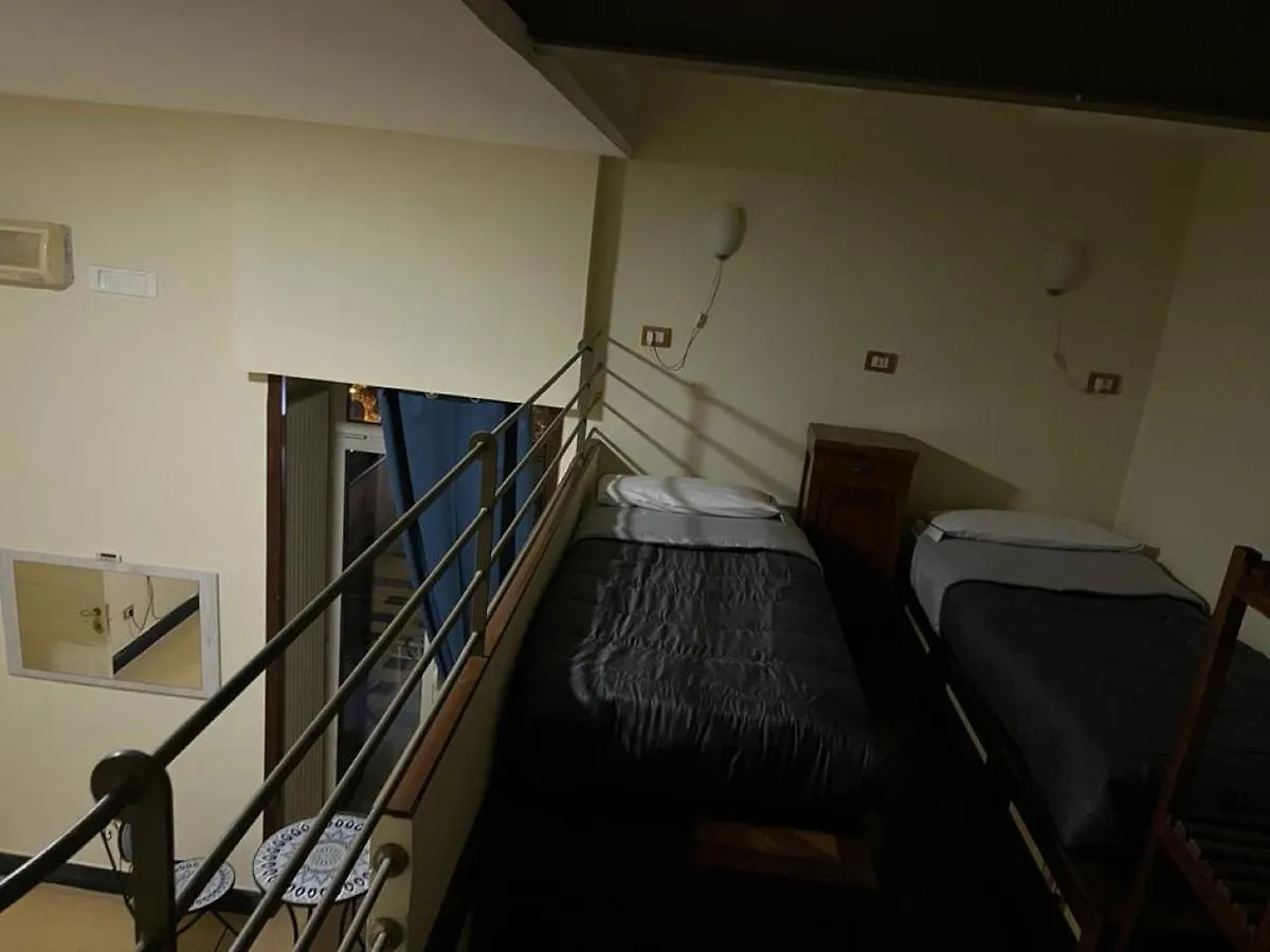Il Labirinto - Luxury Rooms Naples 0*,  Italy